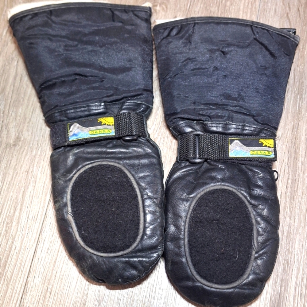 GANKA Pigskin Leather Mittens Youth Size Large /Womans Small